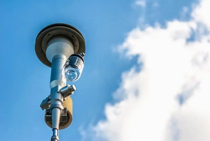 Quan trắc tự động li&ecirc;n tục theo thời gian thực &ndash; Những vấn đề đặt ra đối với Việt Nam trong gi&aacute;m s&aacute;t chất lượng m&ocirc;i trường lao động. (Tạp ch&iacute; Khoa học An to&agrave;n - Sức khỏe &amp; M&ocirc;i trường lao động, Số 1/2025)