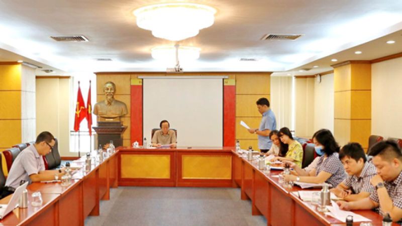 Ho&agrave;n thiện Dự thảo Th&ocirc;ng tư về quản l&yacute; chất thải nguy hại